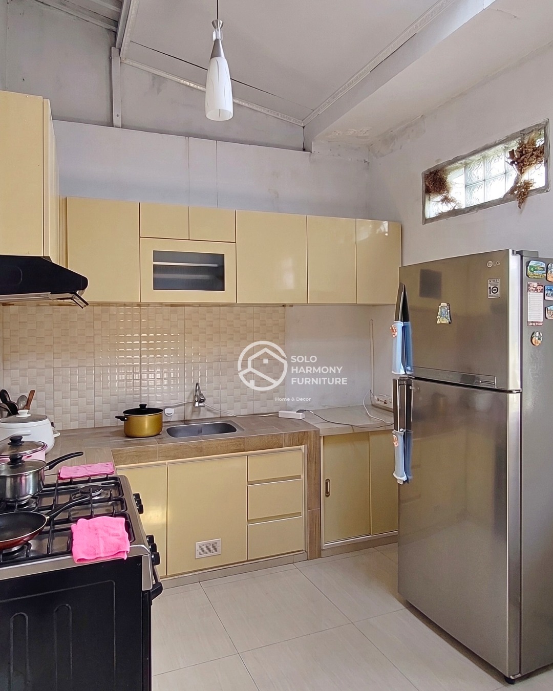Kitchen Set Renovasi Kitchenset di Sukoharjo , Solo baru — Solo Harmony Furniture