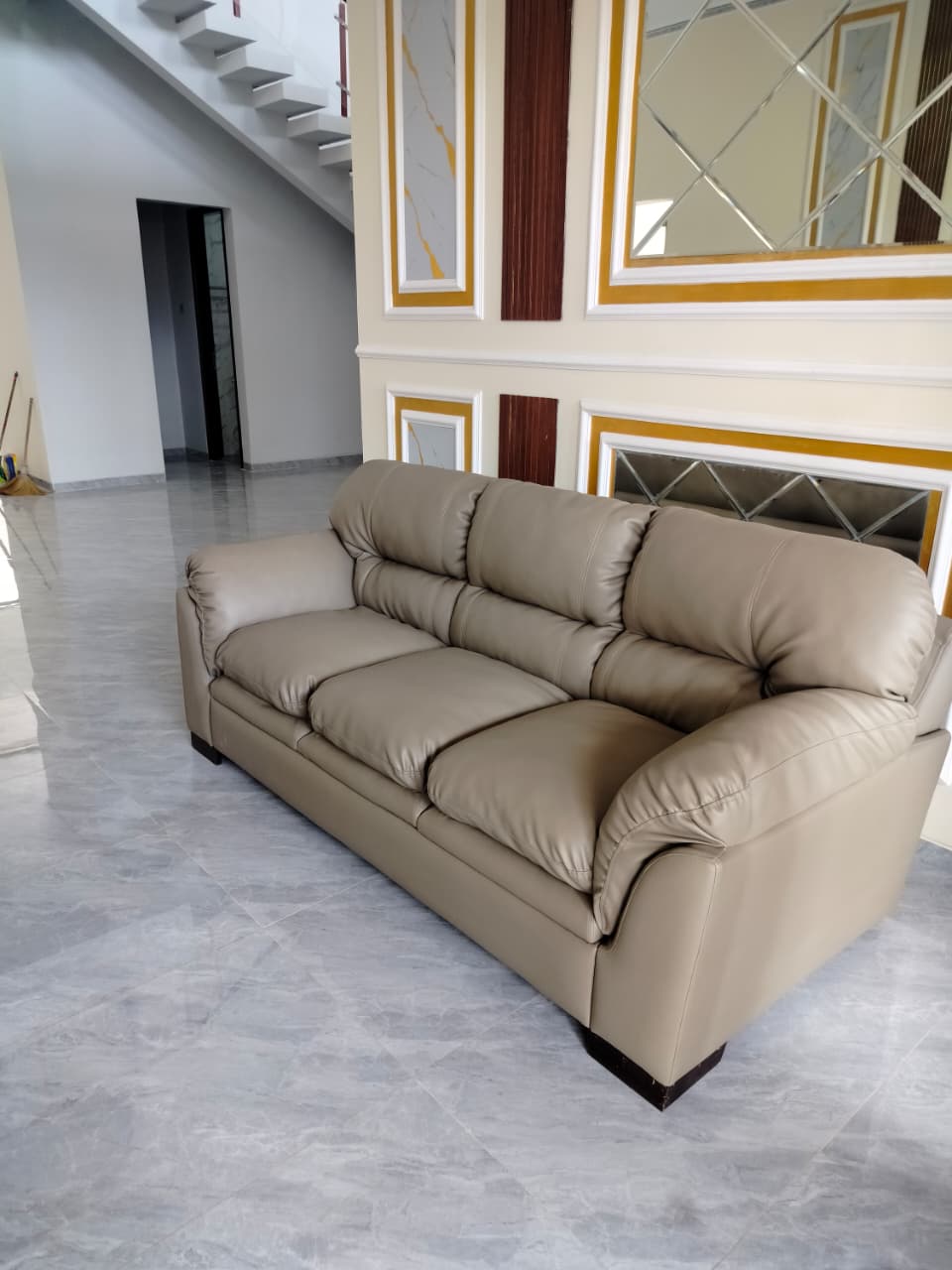 Sofa Custom Perbaikan Sofa — Bu Nita di Kartasura - Sukoharjo — Solo Harmony Furniture