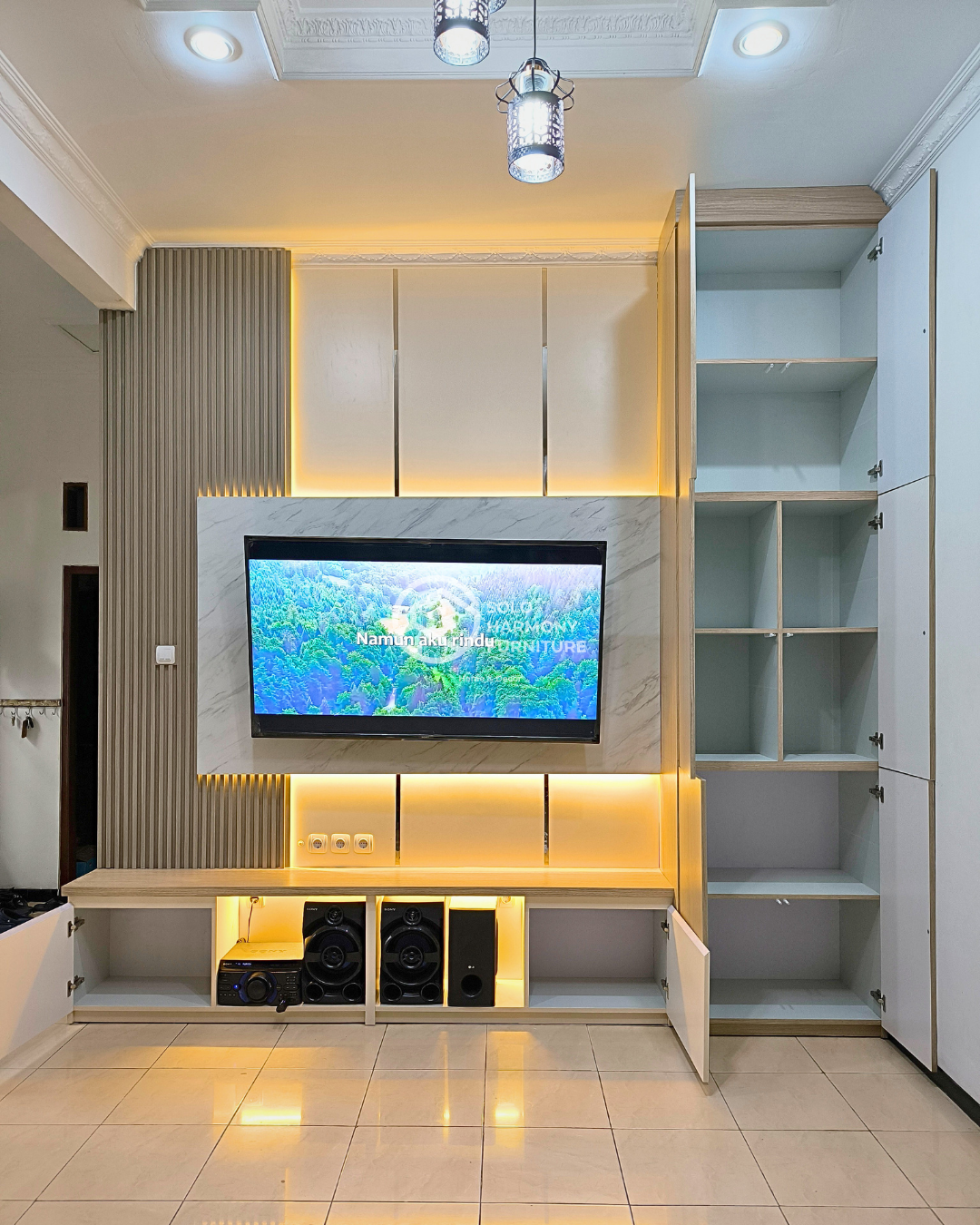 Backdrop Tv - Bu Welly — Backdrop TV foto 5 di Banyuanyar, Solo
