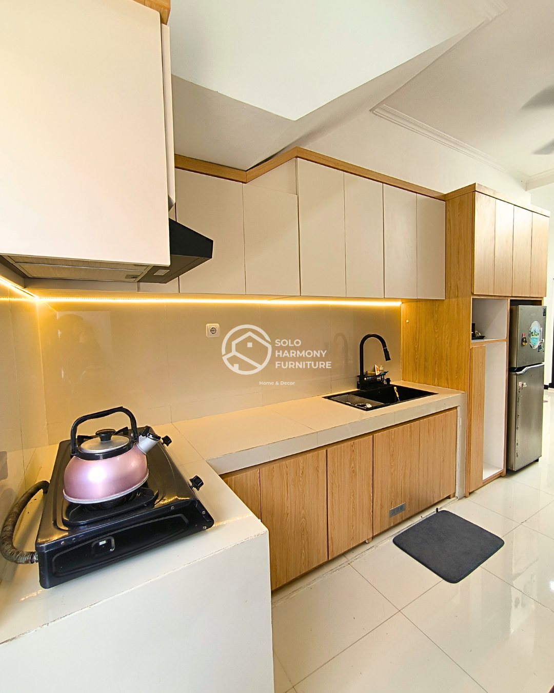 Kitchenset Scandinavian — Kitchen Set foto 2 di Wonogiri