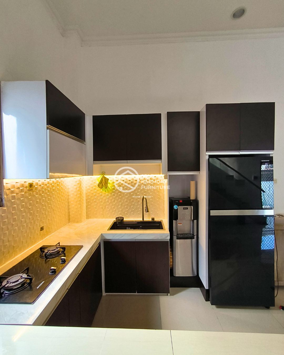 Kitchenset  Modern Minimalis — Kitchen Set foto 3 di Gentan, Sukoharjo