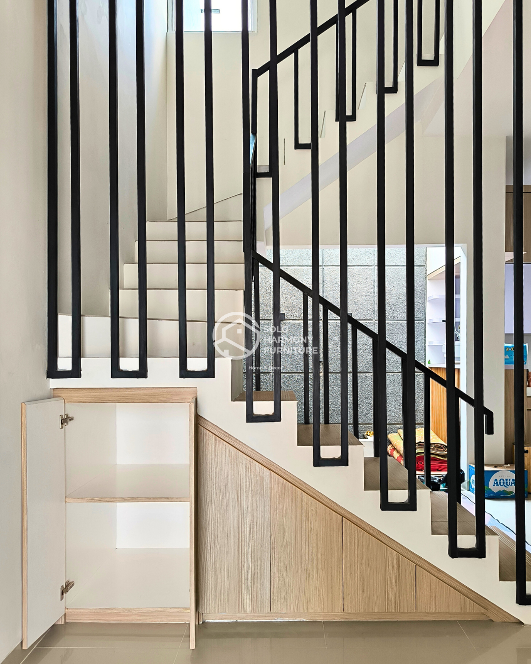 Backdrop TV & Multifunction Understairs Cabinet — Backdrop TV foto 6 di Solo Baru, Sukoharjo