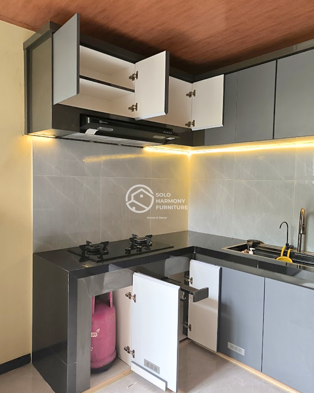 Kitchen Set Elegan — Kitchen Set foto 5 di Sukoharjo