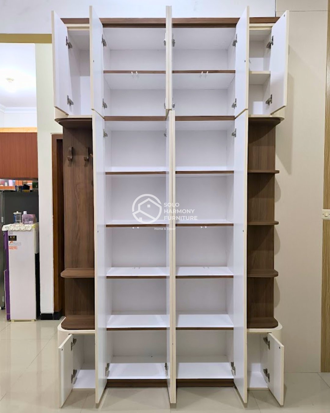 Lemari Modern Minimalis. — Lemari foto 6 di Baturan, Colomadu