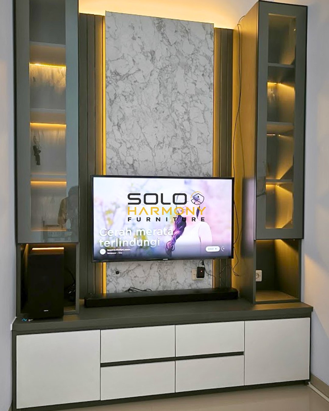 Backdrop TV Mewah Modern dengan Motif Marmer Minimalis — Backdrop TV foto 3 di Boyolali