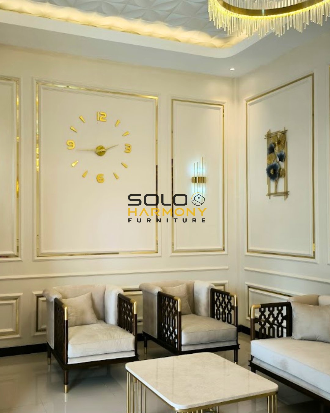 Set Ruang Tamu Minimalis Mewah Nuansa Gold — Interior foto 3 di Boyolali