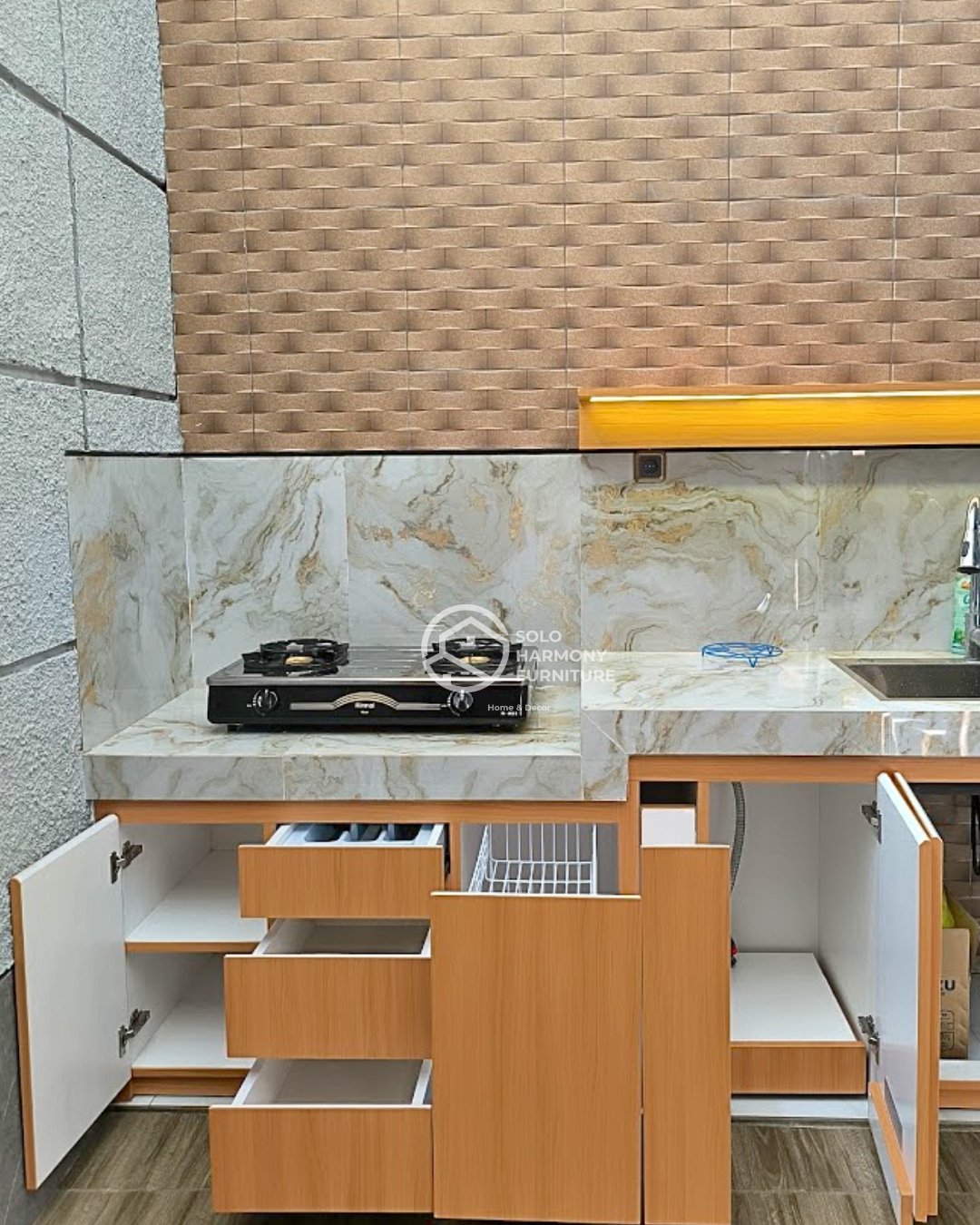 Kitchen Set Straight Layout Marmer — Kitchen Set foto 5 di Gentan , Sukoharjo
