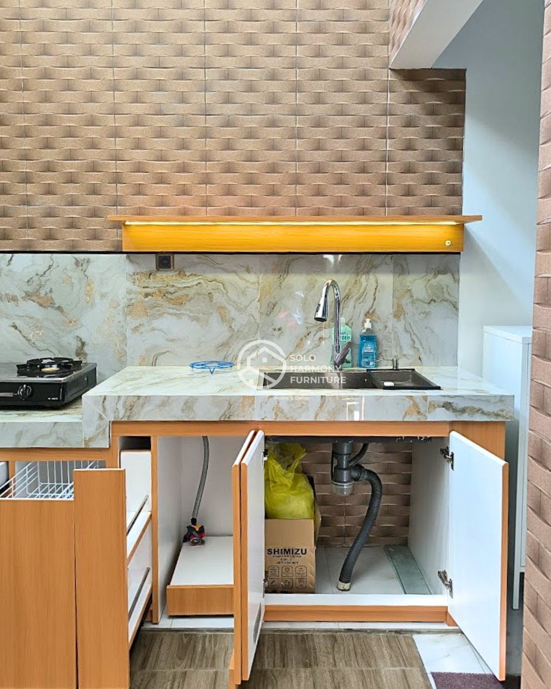 Kitchen Set Straight Layout Marmer — Kitchen Set foto 6 di Gentan , Sukoharjo