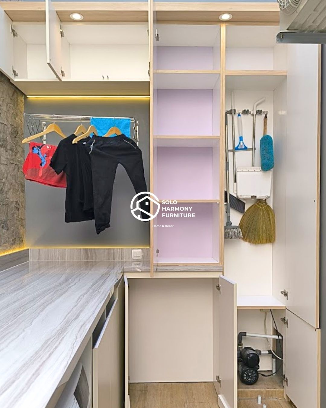 Integrated Laundry Room Cabinet — Interior foto 5 di Citra Buana, Colomadu