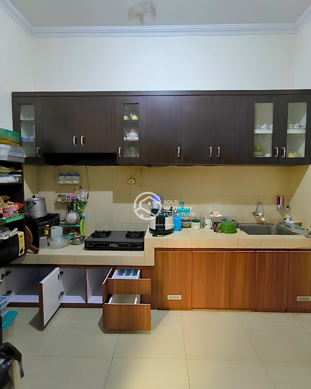 Custom Kabinet Kitchen Set Bawah — Kitchen Set foto 3 di Baturan, Colomadu, Karanganyar