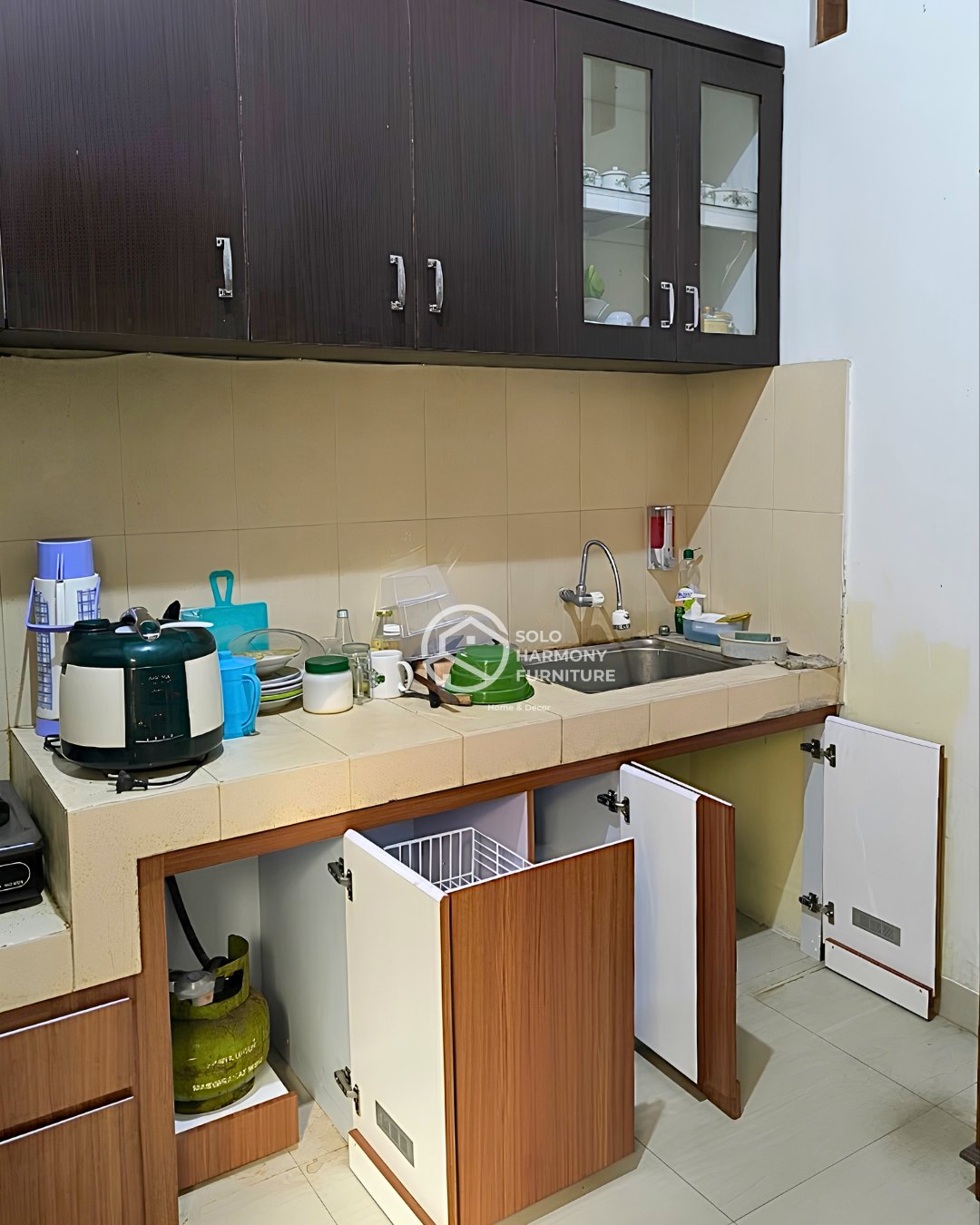 Custom Kabinet Kitchen Set Bawah — Kitchen Set foto 5 di Baturan, Colomadu, Karanganyar