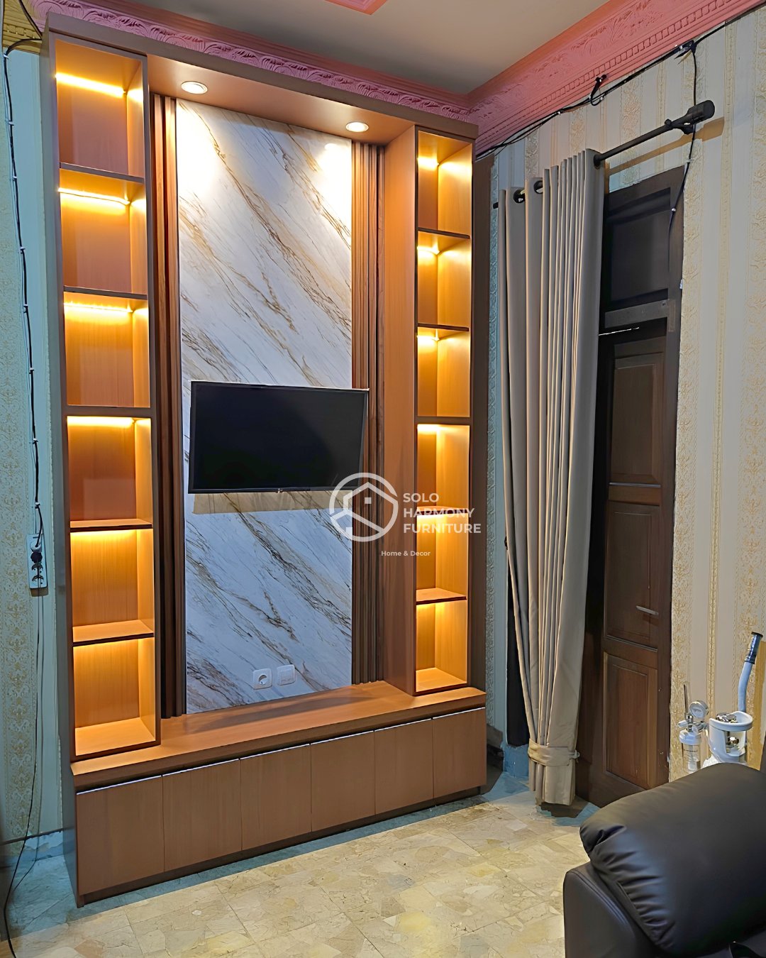 Custom Minimalis Backdrop TV — Backdrop TV foto 6 di Pasar Kliwon, Surakarta