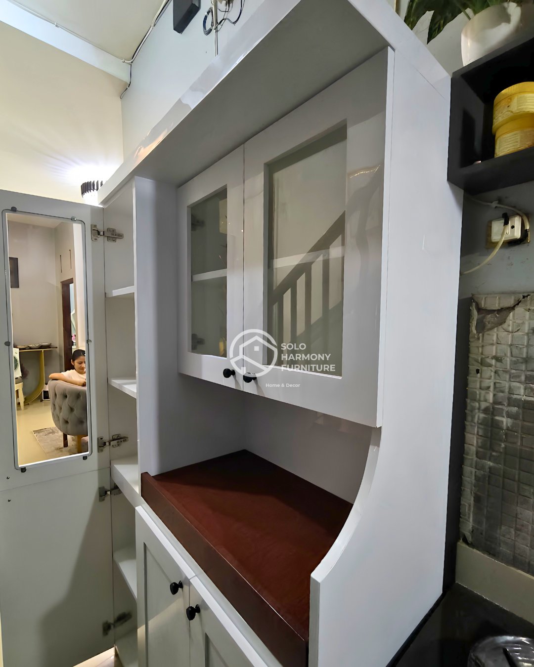 Custom Minimalist Pantry Cabinet — Lemari foto 3 di D'cendana, Colomadu, Karanganyar
