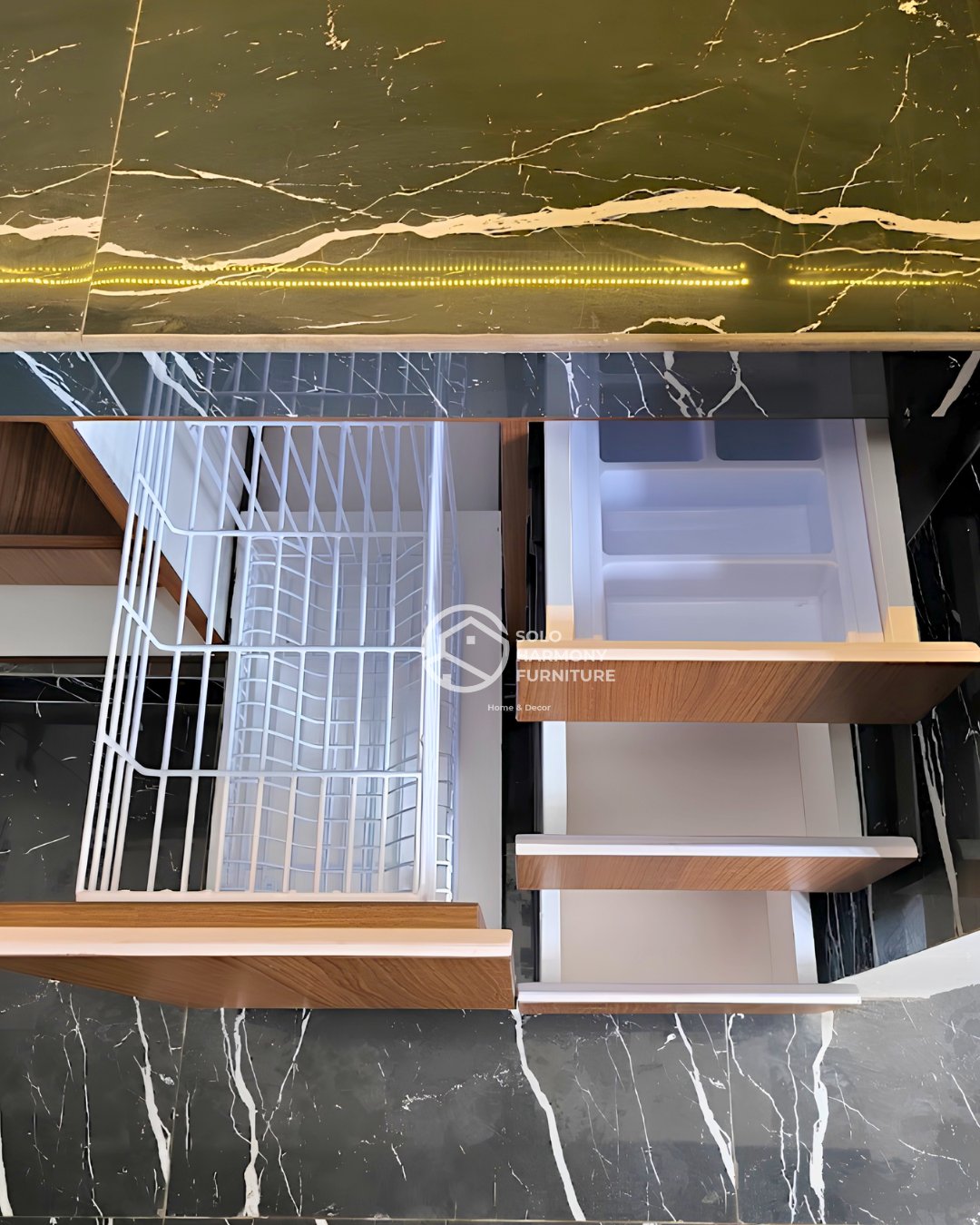 Custom Under-Stairs Kitchen Set — Kitchen Set foto 6 di Gajahan, Colomadu, Karanganyar