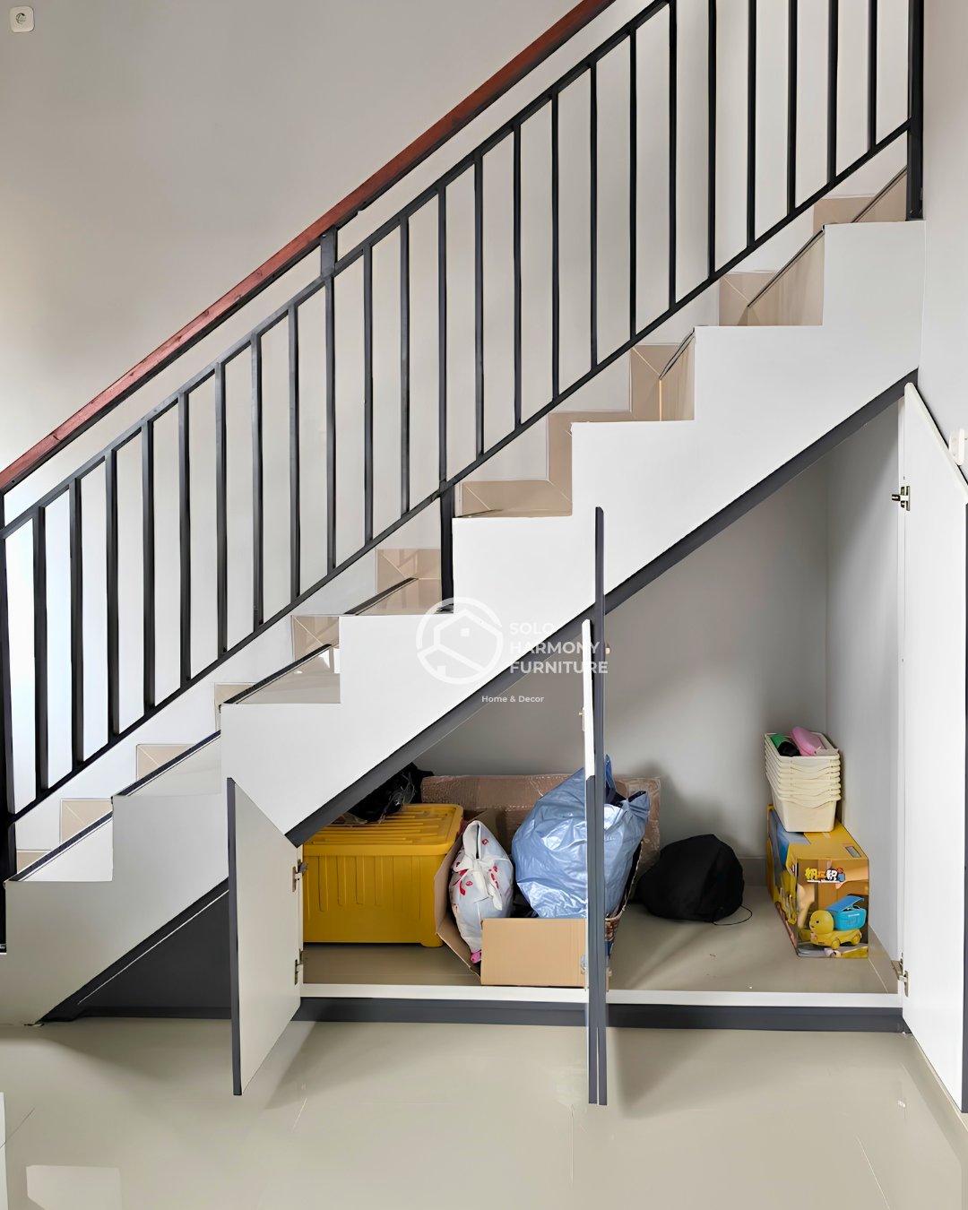 Minimalist Under-Stairs Cabinet Doors — Interior foto 4 di Cengklik, Boyolali