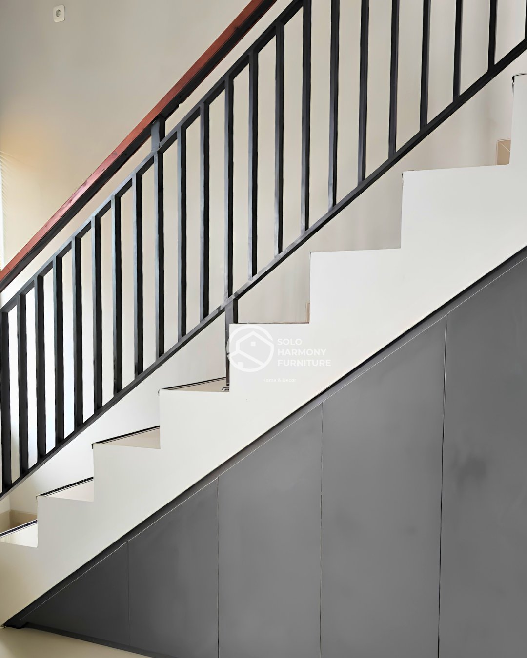 Minimalist Under-Stairs Cabinet Doors — Interior foto 5 di Cengklik, Boyolali
