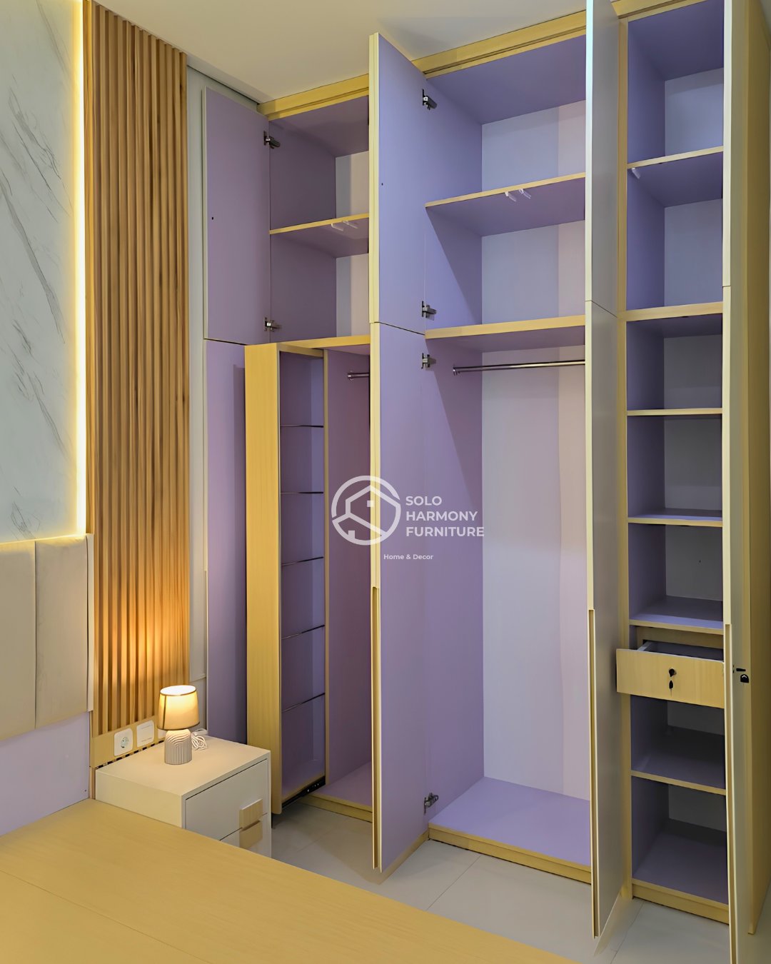 Set Kamar Tidur Utama Japandi Mewah — Interior foto 5 di Casablanca Signature Singopuran, Sukoharjo