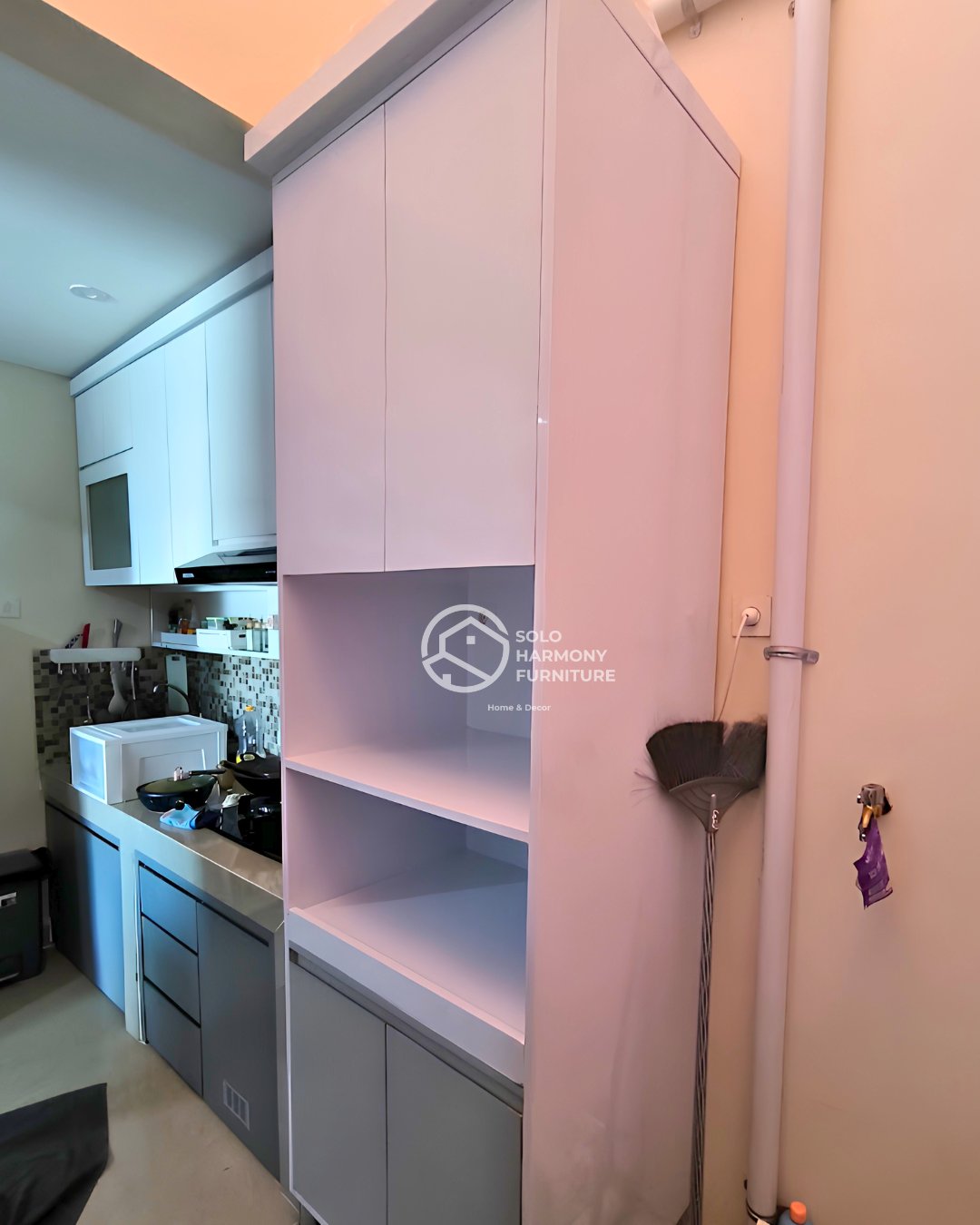 Lemari Makanan & Elektronik Dapur Custom — Lemari foto 3 di Colomadu, Karanganyar