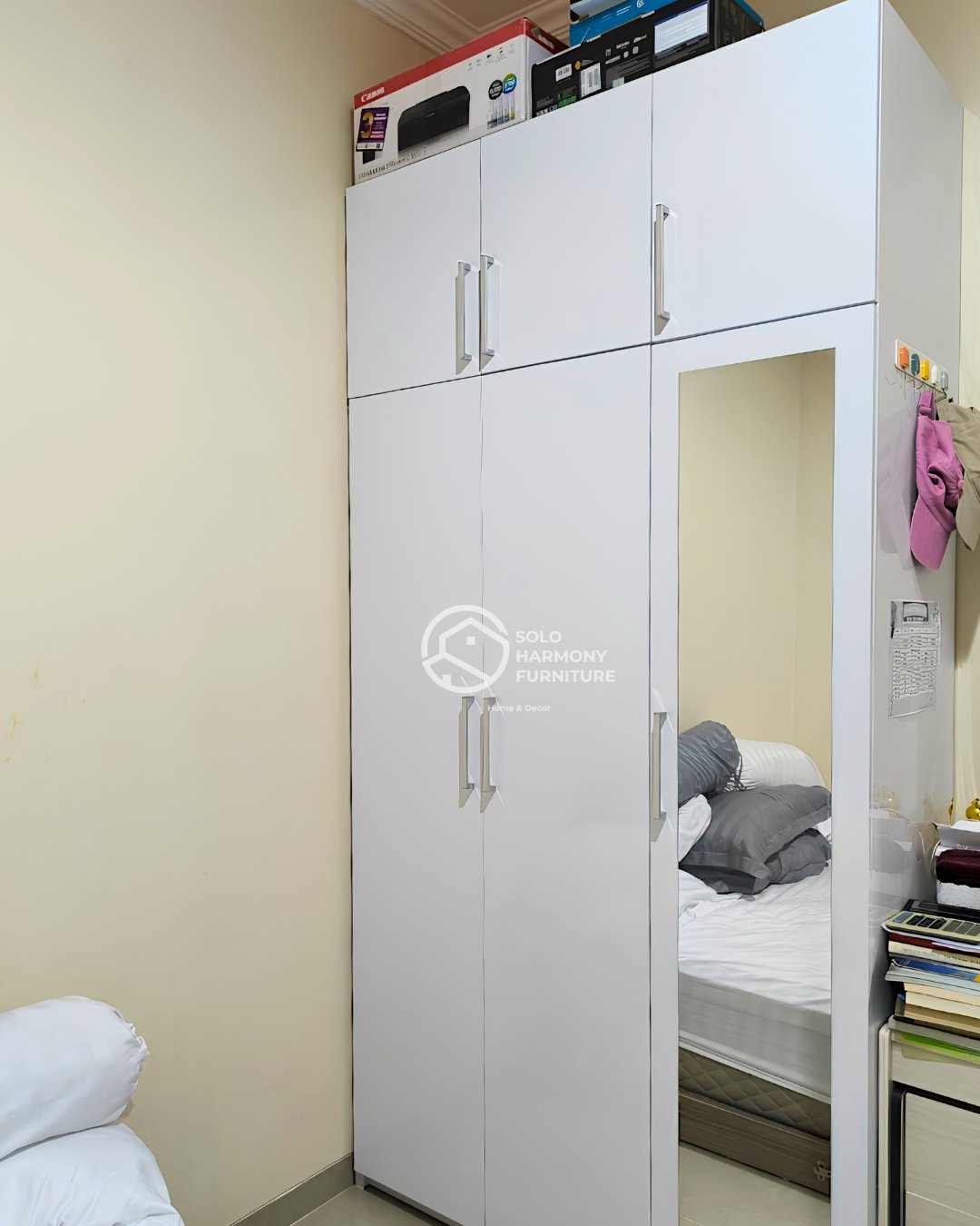 Lemari Baju Minimalis — Lemari foto 3 di Colomadu, Karanganyar