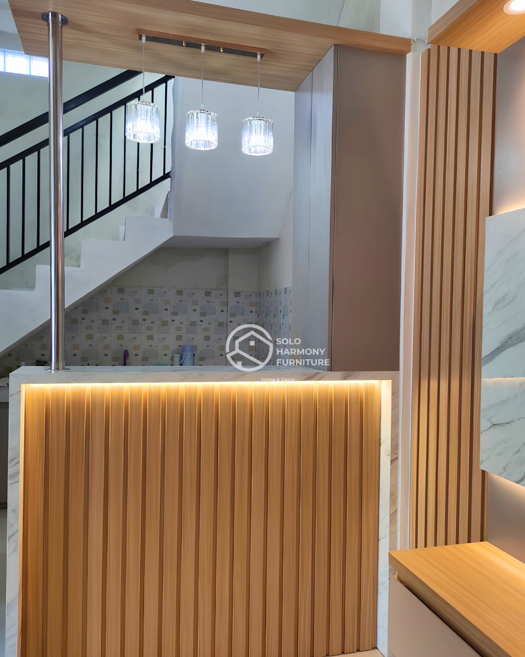 Under-Stairs 3-in-1 Set (Kitchen, Mini Bar & TV Backdrop) — Interior foto 2 di Selo, Boyolali