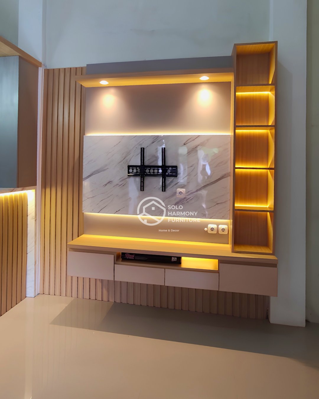 Under-Stairs 3-in-1 Set (Kitchen, Mini Bar & TV Backdrop) — Interior foto 6 di Selo, Boyolali