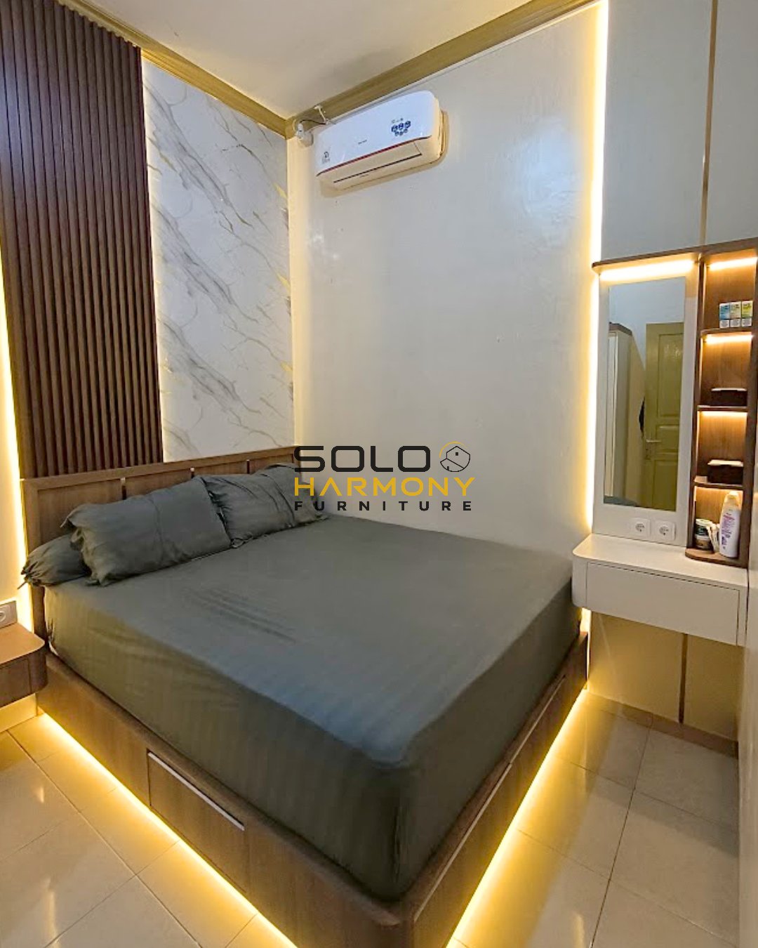 Interior Set Kamar Modern Minimalis Elegan — Kak Azza di Kartasura - Sukoharjo — Solo Harmony Furniture