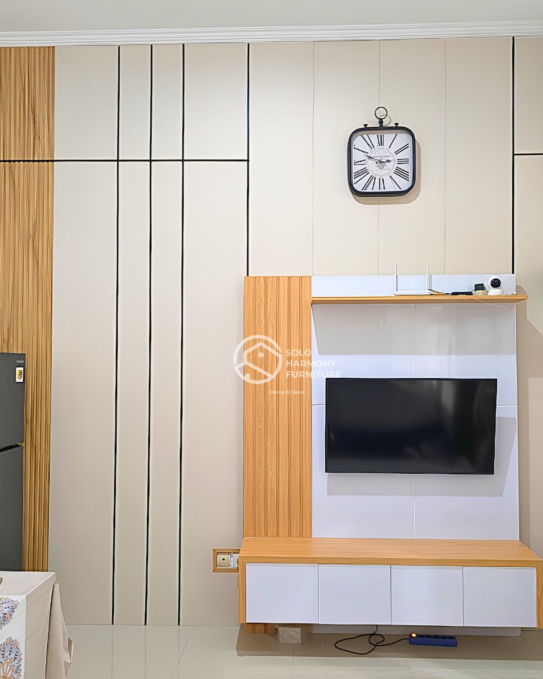 Wall Panel Minimalis Modern — Interior di Kartasura · Solo Harmony Furniture Soloraya