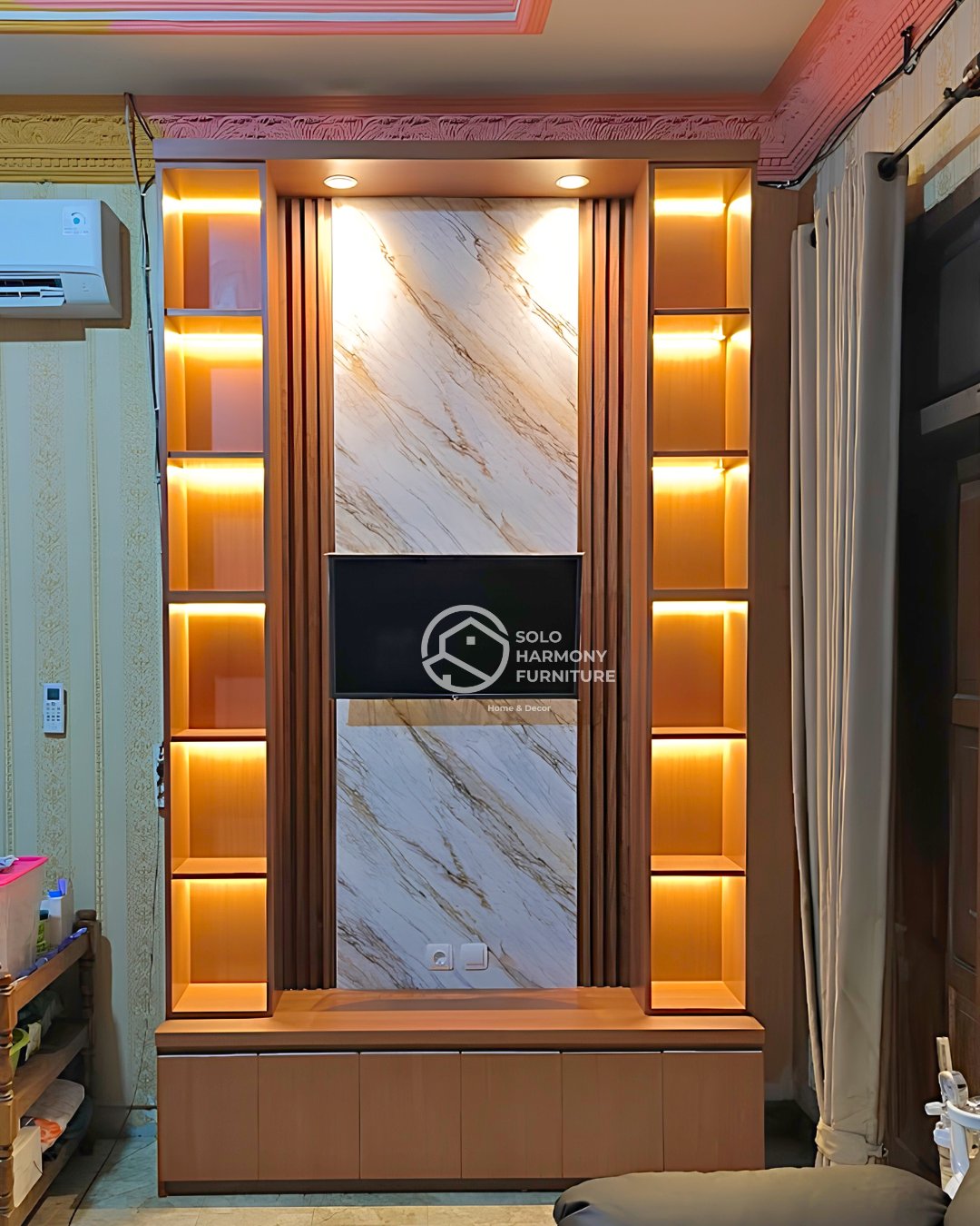 Custom Minimalis Backdrop TV — Backdrop TV di Pasar Kliwon, Surakarta · Solo Harmony Furniture Soloraya