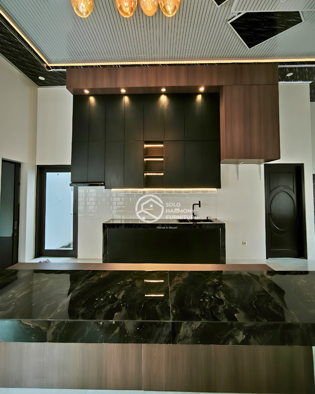 Kitchenset Kontemporer — Kitchen Set di Karanganyar · Solo Harmony Furniture Soloraya