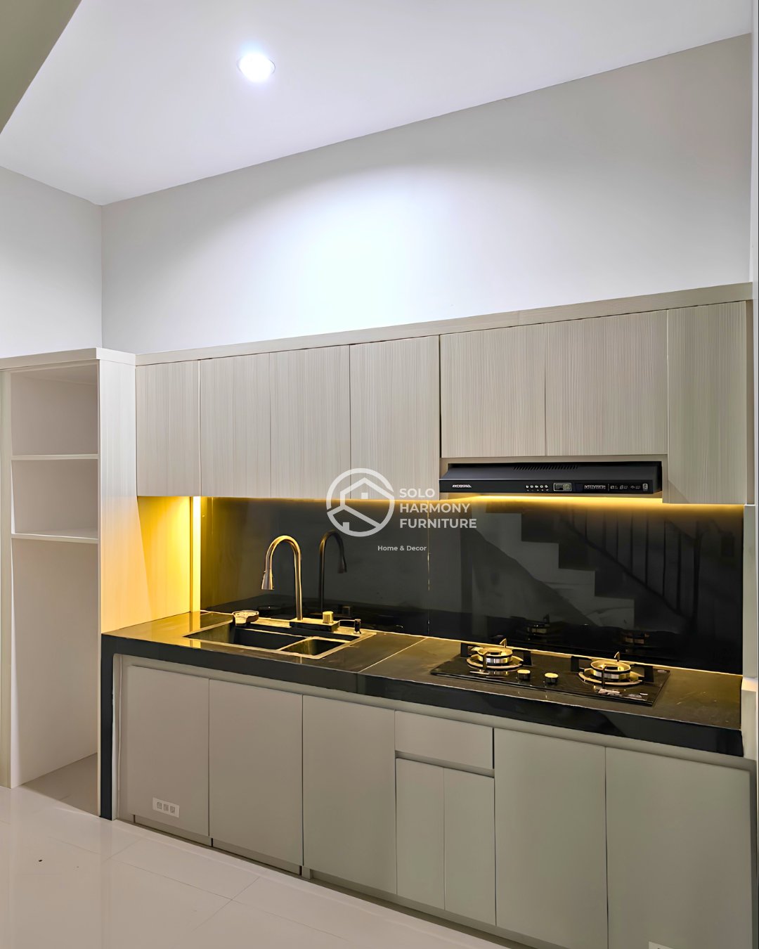 Kitchen Set Modern Linear Grey Kitchen Set di OASIS Premiere, Kartasura, Sukoharjo — Solo Harmony Furniture