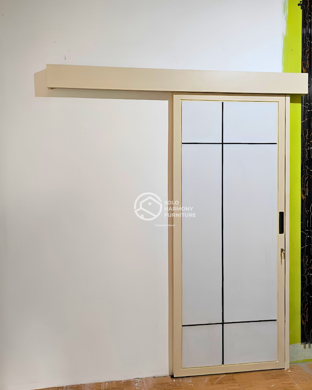 Renovasi Pintu Sliding dan Sekat Ruangan di Boyolali — Solo Harmony Furniture