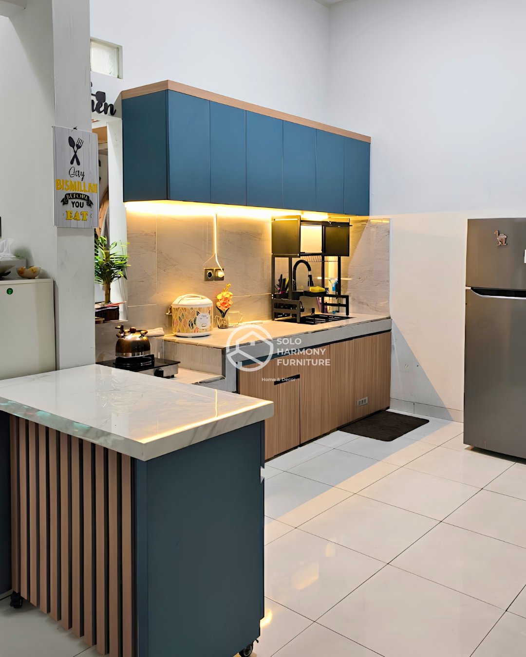 Kitchenset Kontemporer — Kitchen Set di Boyolali · Solo Harmony Furniture Soloraya