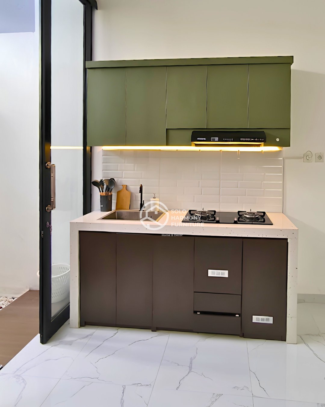 Kitchenset Kontemporer — Kitchen Set di Klaten · Solo Harmony Furniture Soloraya