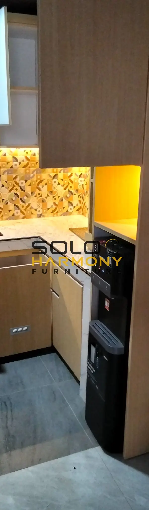 Kitchen Set Kitchenset — Ibu Katon di Gumpang , Sukoharjo — Solo Harmony Furniture