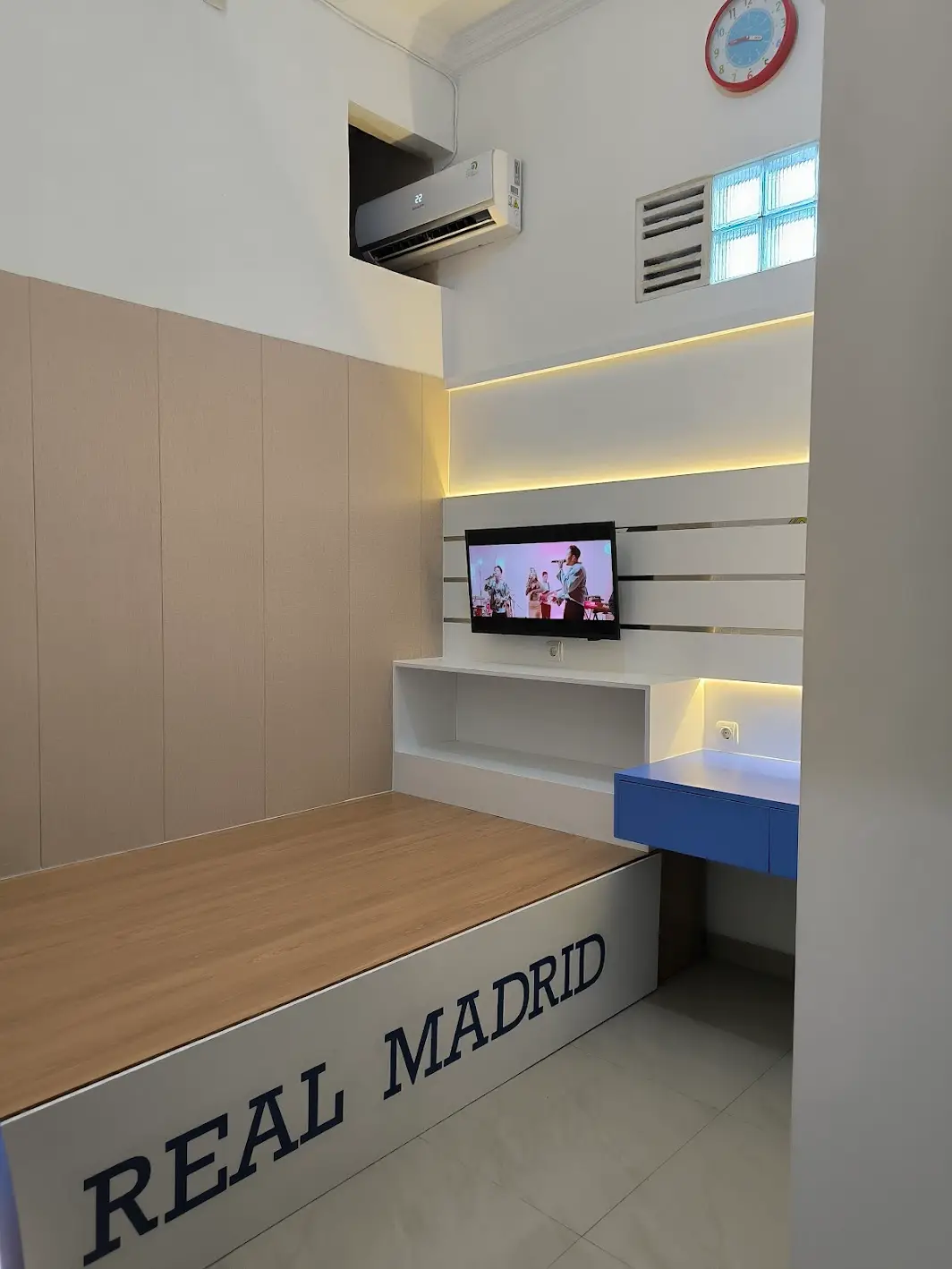 Interior Set kamar anak — Pak Hanggas di Semarang — Solo Harmony Furniture