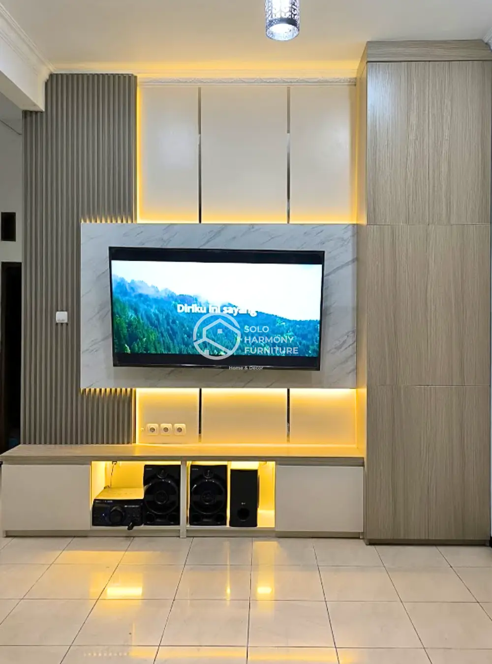Backdrop Tv - Bu Welly — Backdrop TV foto 6 di Banyuanyar, Solo
