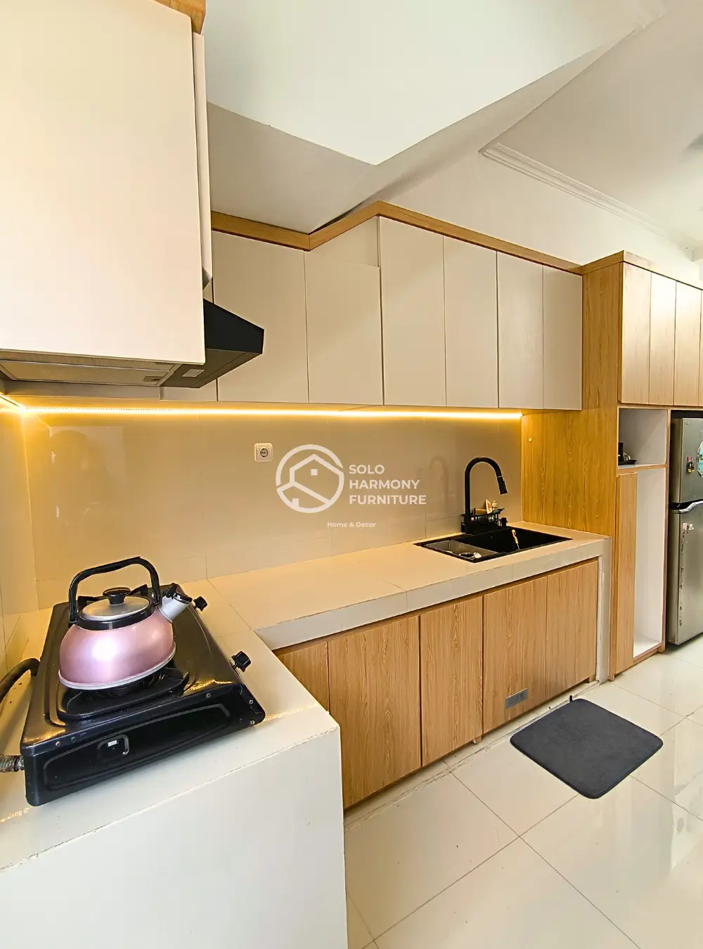 Kitchenset Scandinavian — Kitchen Set foto 2 di Wonogiri