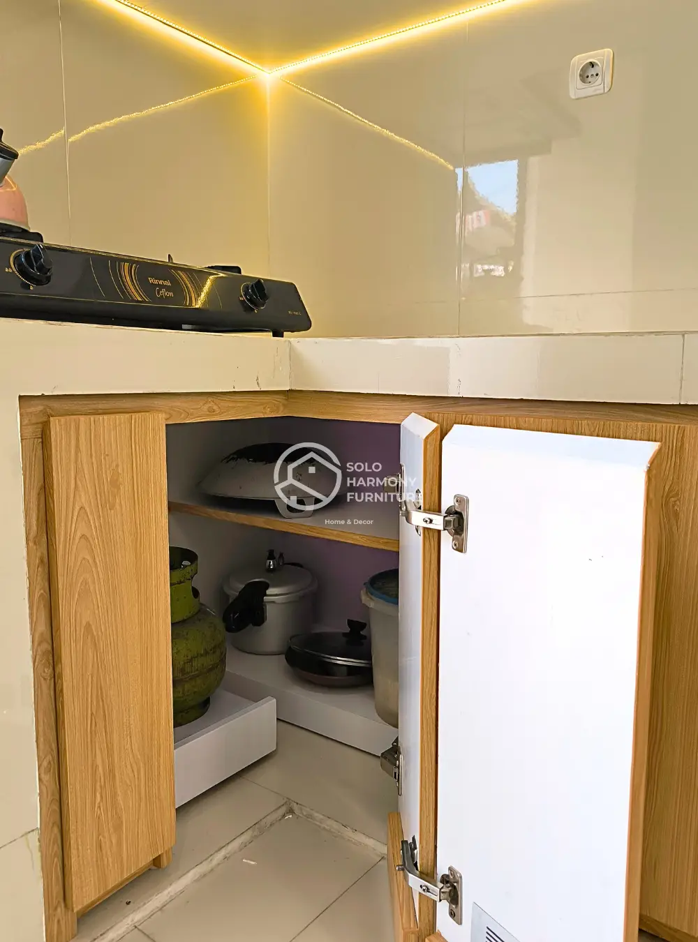 Kitchenset Scandinavian — Kitchen Set foto 7 di Wonogiri
