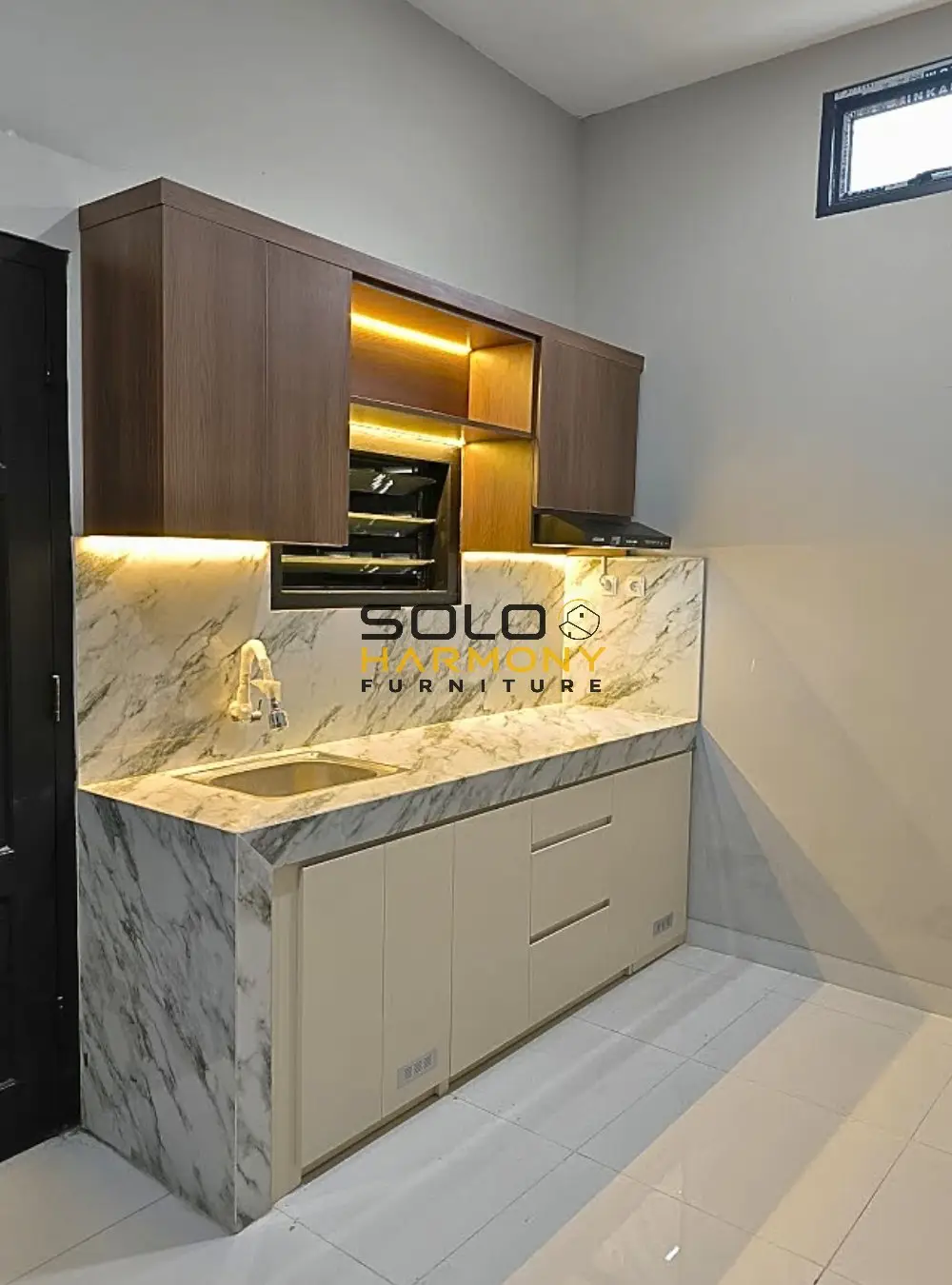 Kitchenset Minimalis atas bawah — Kitchen Set foto 2 di Karangasem, solo