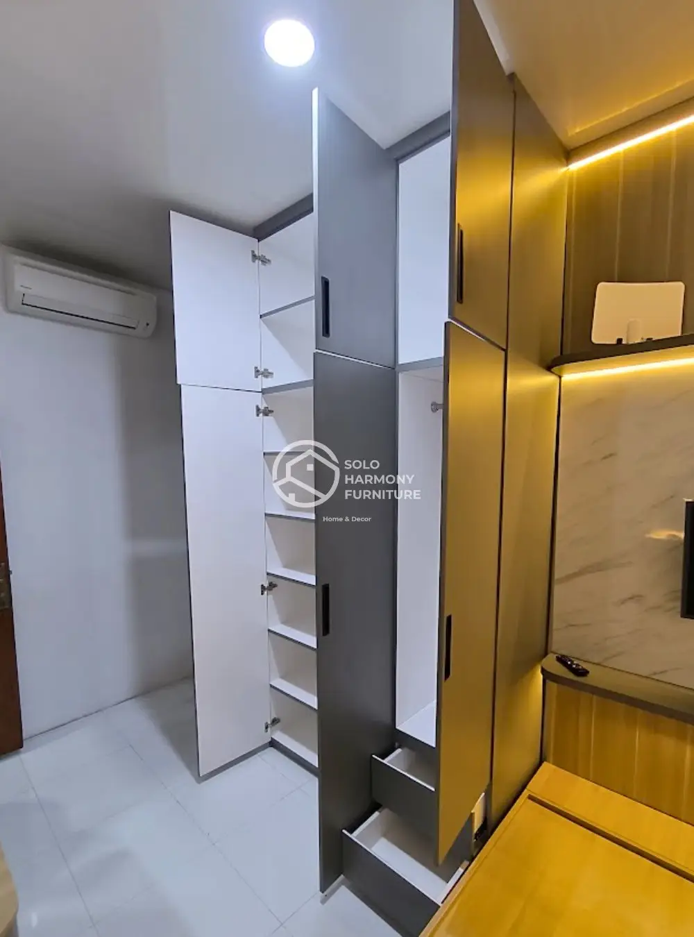 Set Kamar Minimalis Modern — Interior foto 6 di Boyolali