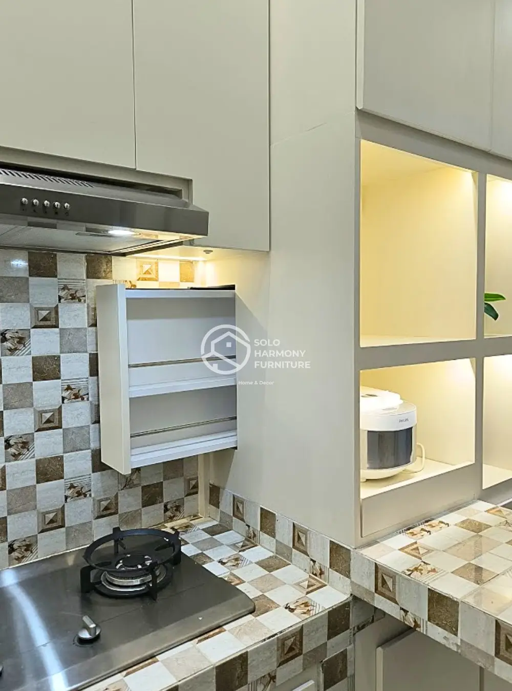 Kitchenset Mewah Minimalis. — Kitchen Set foto 11 di Mojosongo, Surakarta