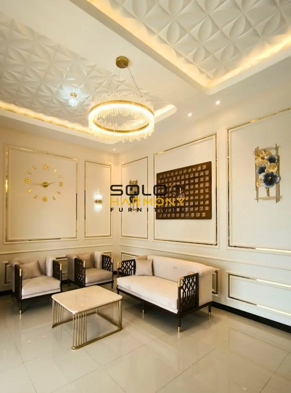 Set Ruang Tamu Minimalis Mewah Nuansa Gold — Interior foto 4 di Boyolali