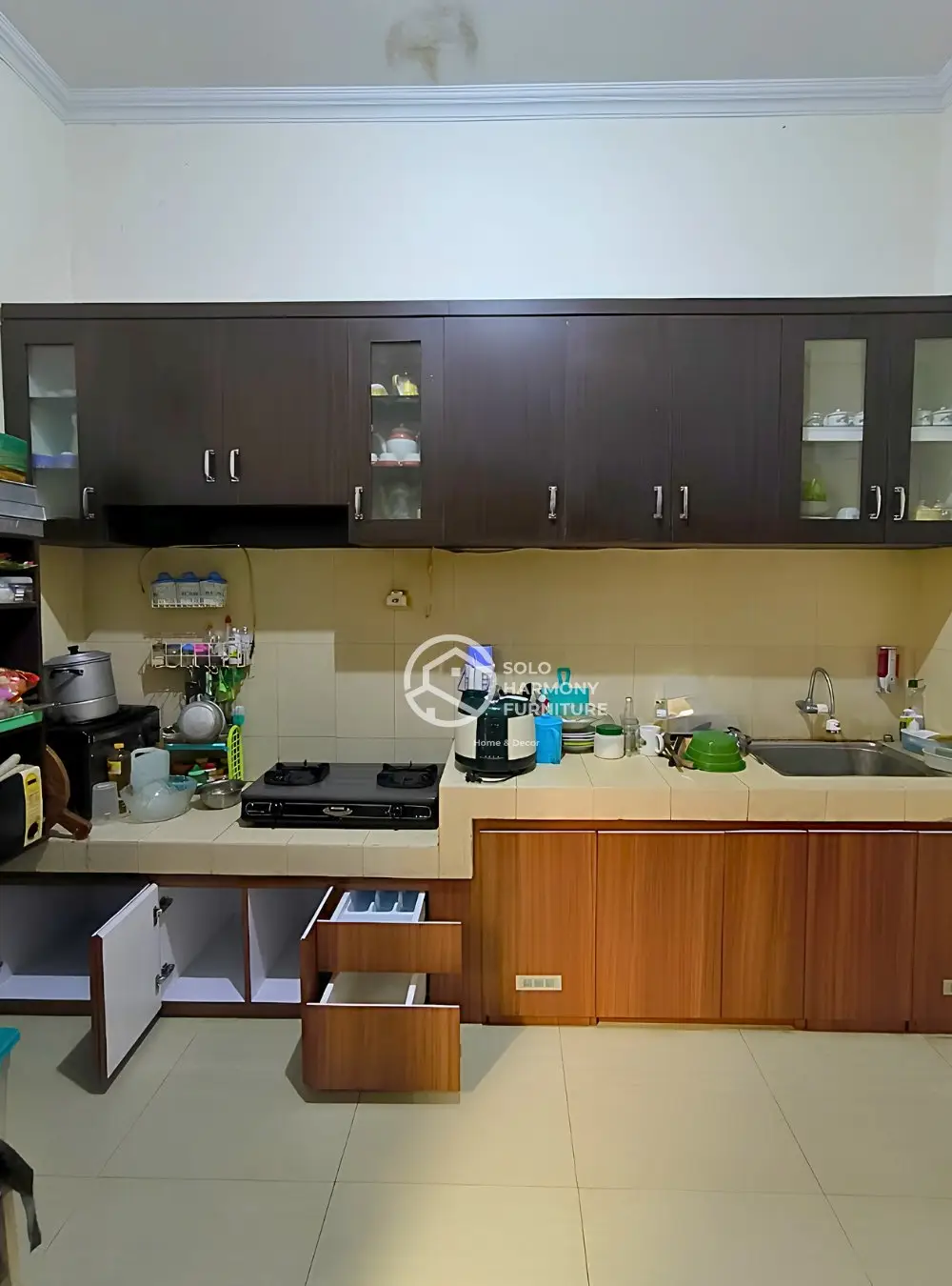 Custom Kabinet Kitchen Set Bawah — Kitchen Set foto 3 di Baturan, Colomadu, Karanganyar