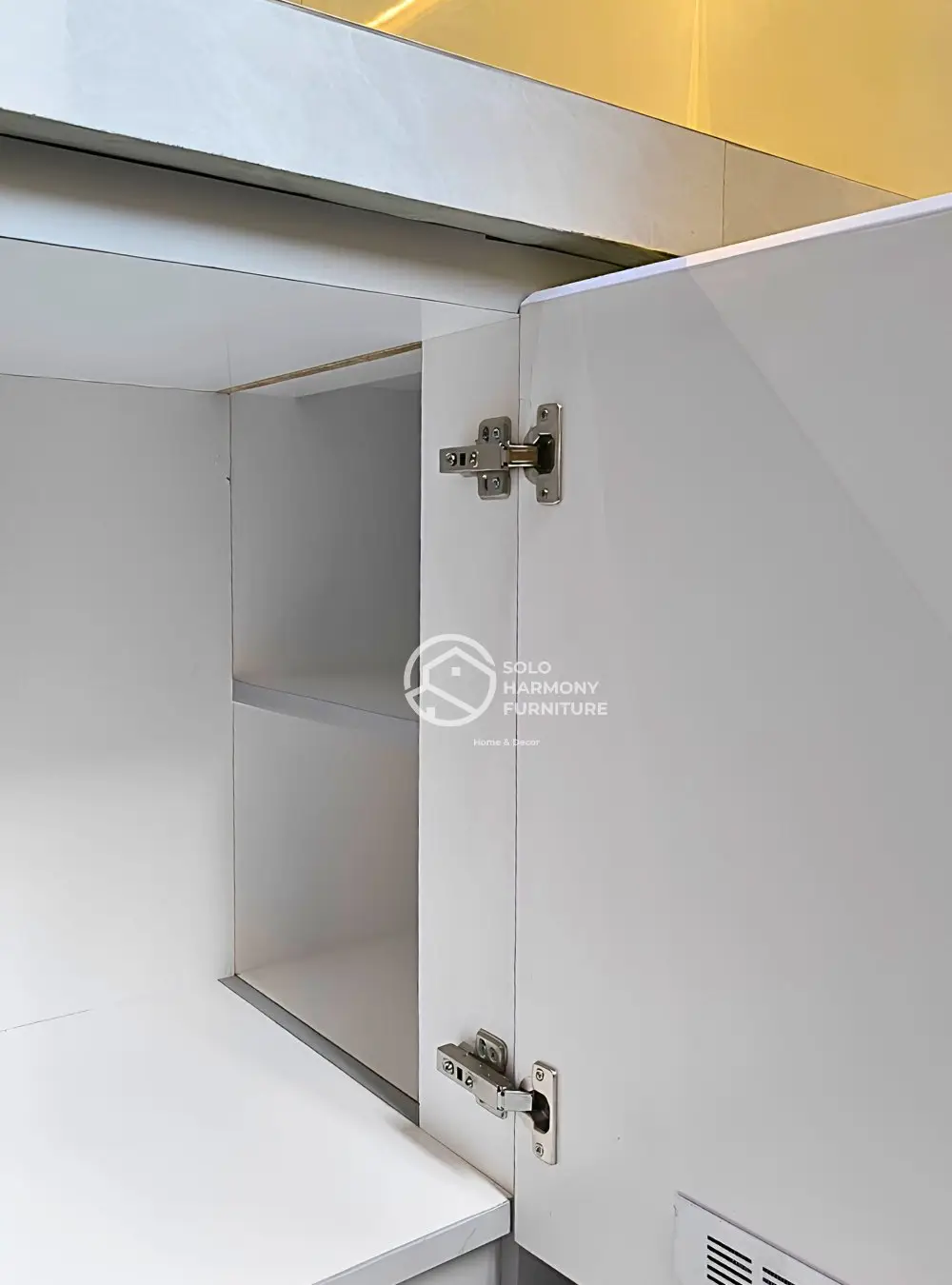 Kitchen Set Minimalis yang Menawan — Kitchen Set foto 7 di Gumpang, Kartasura
