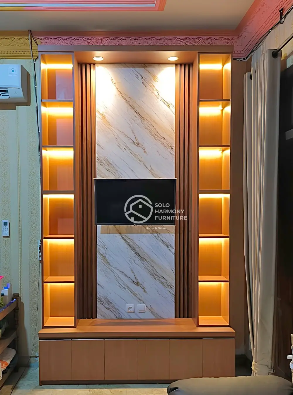 Custom Minimalis Backdrop TV — Backdrop TV foto 4 di Pasar Kliwon, Surakarta