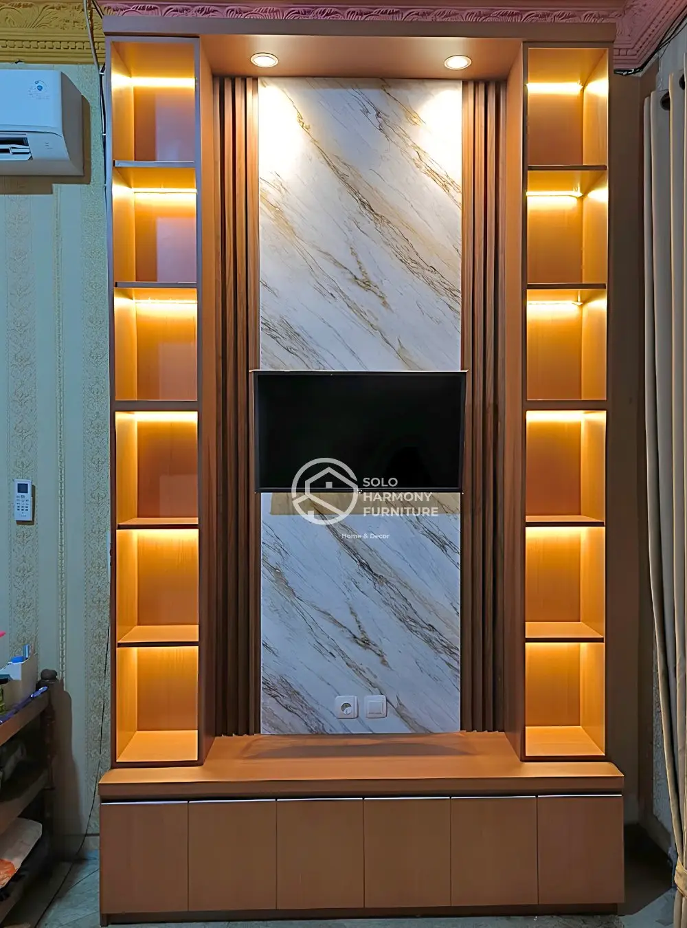 Custom Minimalis Backdrop TV — Backdrop TV foto 5 di Pasar Kliwon, Surakarta
