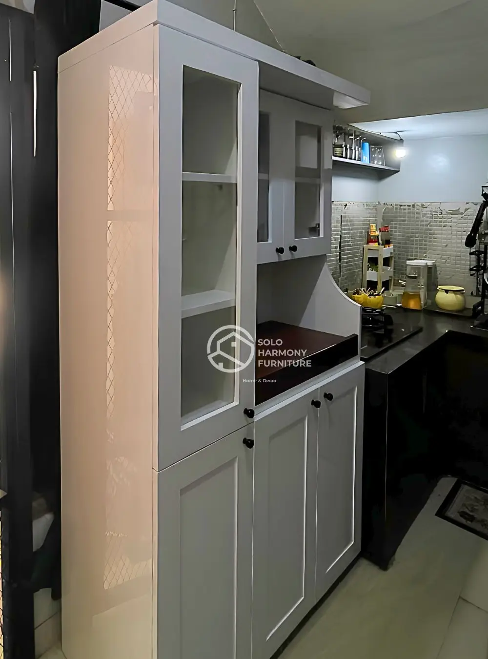 Custom Minimalist Pantry Cabinet — Lemari foto 2 di D'cendana, Colomadu, Karanganyar