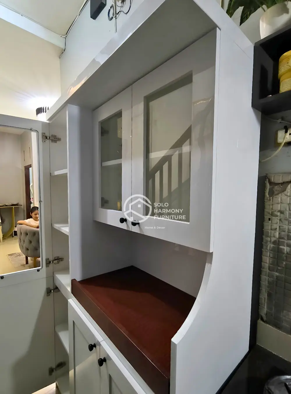 Custom Minimalist Pantry Cabinet — Lemari foto 3 di D'cendana, Colomadu, Karanganyar