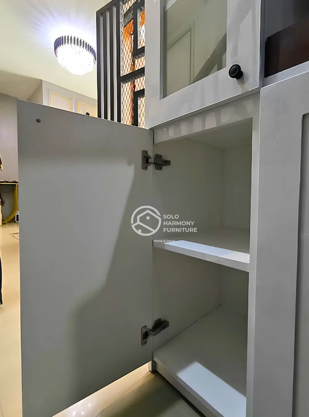 Custom Minimalist Pantry Cabinet — Lemari foto 4 di D'cendana, Colomadu, Karanganyar