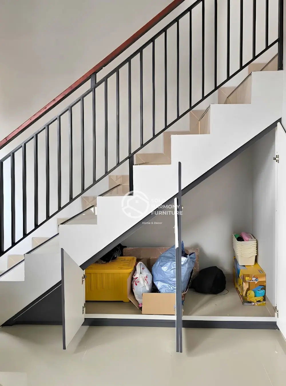Minimalist Under-Stairs Cabinet Doors — Interior foto 4 di Cengklik, Boyolali